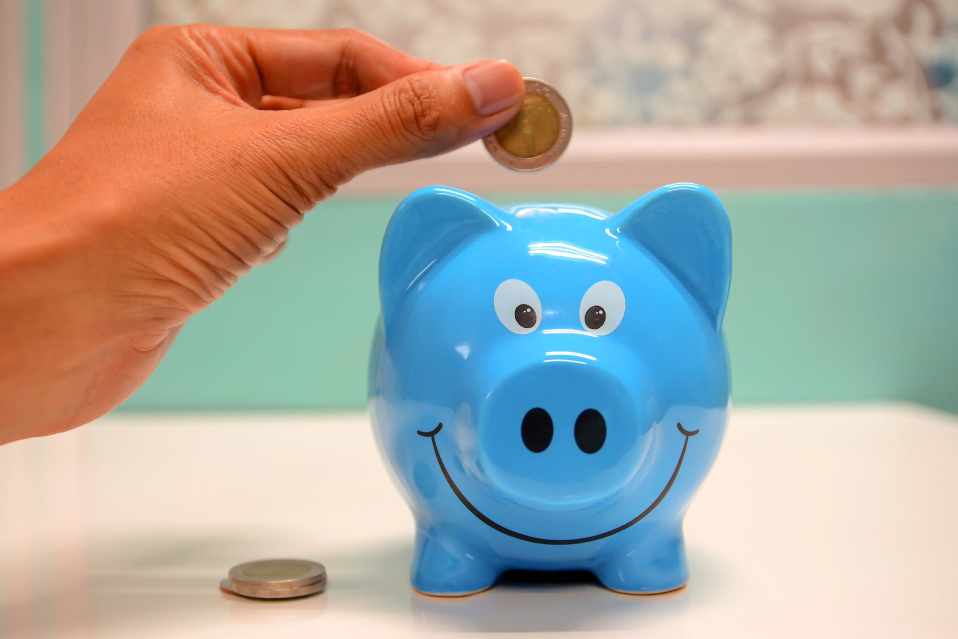 Ways To Save Money On A Tight Budget : 10 Ways To Increase Your Savings  Even When You Have Little To Spend